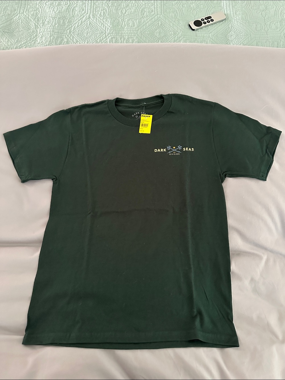 Dark Seas Short Sleeve Crew Neck T-Shirt in Forest Green